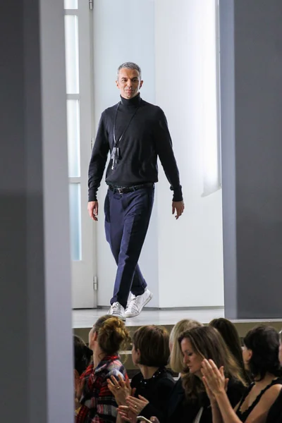 Look 46